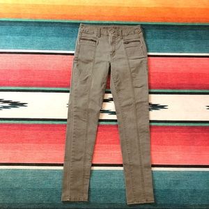 American Eagle Hi Rise Jegging Size 6